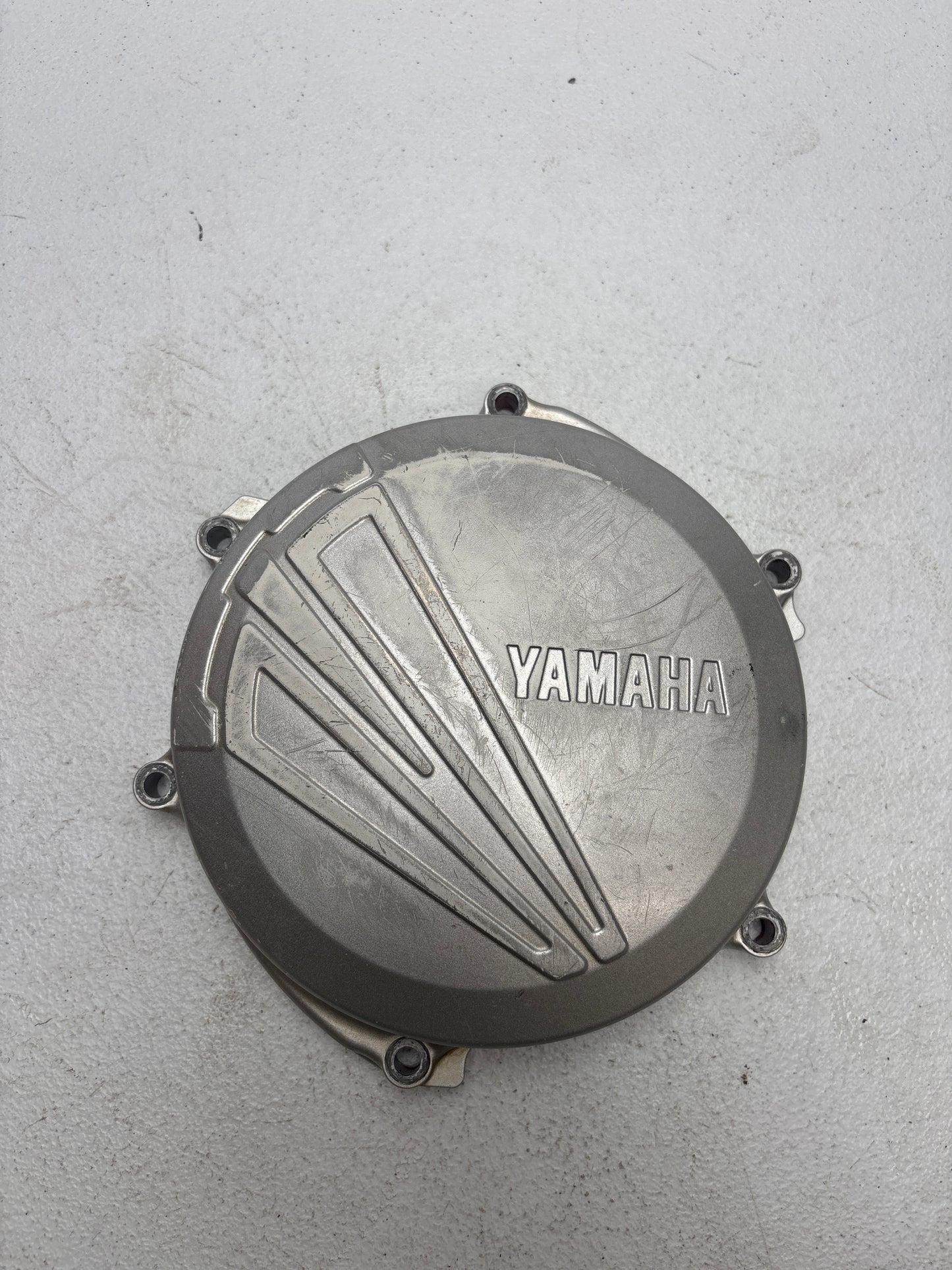 USED 2024 Yamaha YZ 250f OEM Clutch Cover PN# B7B-15415-00-00 #MM6