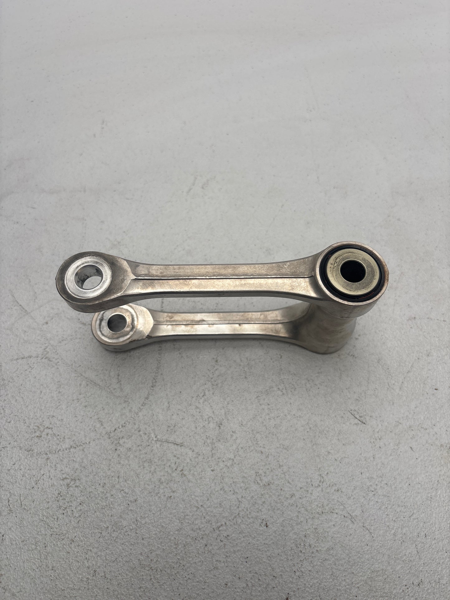 USED 2021-24 Kawasaki Kx250f Linkage Wishbone PN# 39111-0357 #KX33