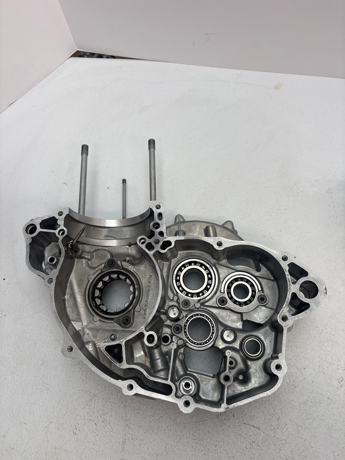 USED 2015 KTM 350 SXF Engine Cases PN# 77730100033 #35037