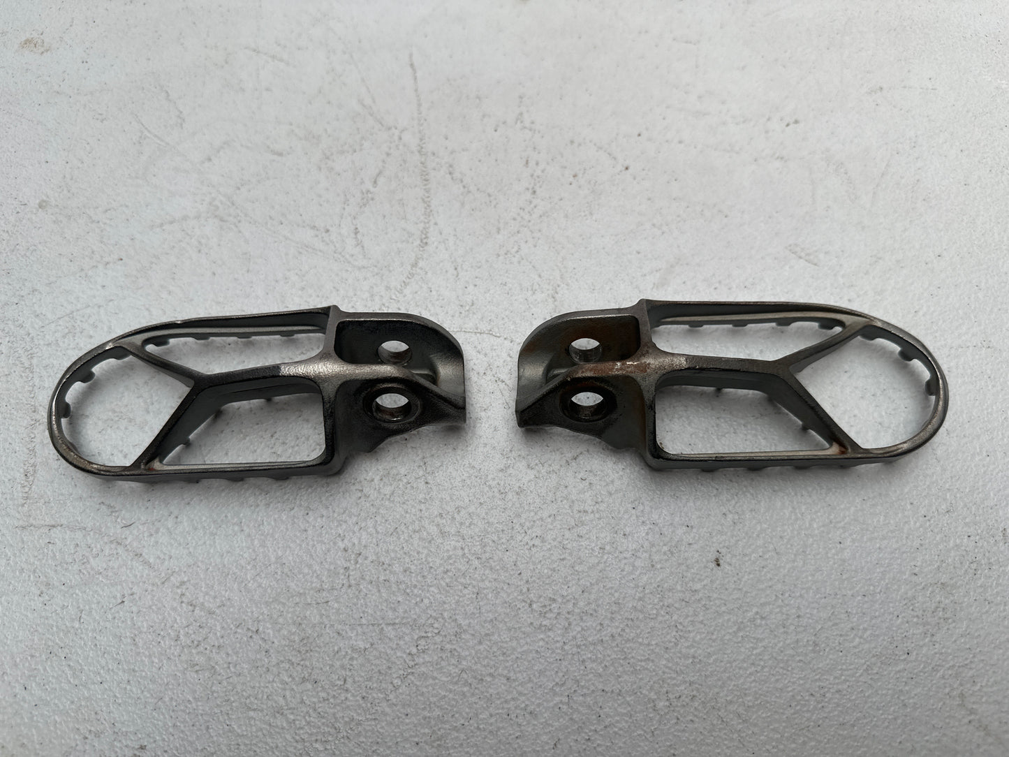 USED 2018-24 KTM 85 OEM Foot Pegs #PN 79003040033 #AC110