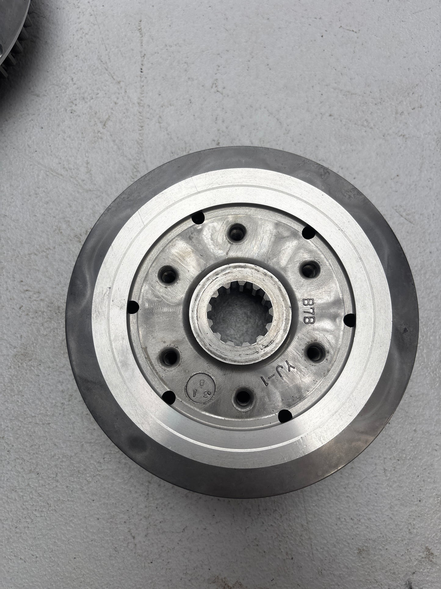 USED 2024 Yamaha YZ 250f Clutch Components PN# B7B-16310-10-00 B7B-16151-00-00 B7B-16371-00-00 B7B-16351-00-00 #MM7