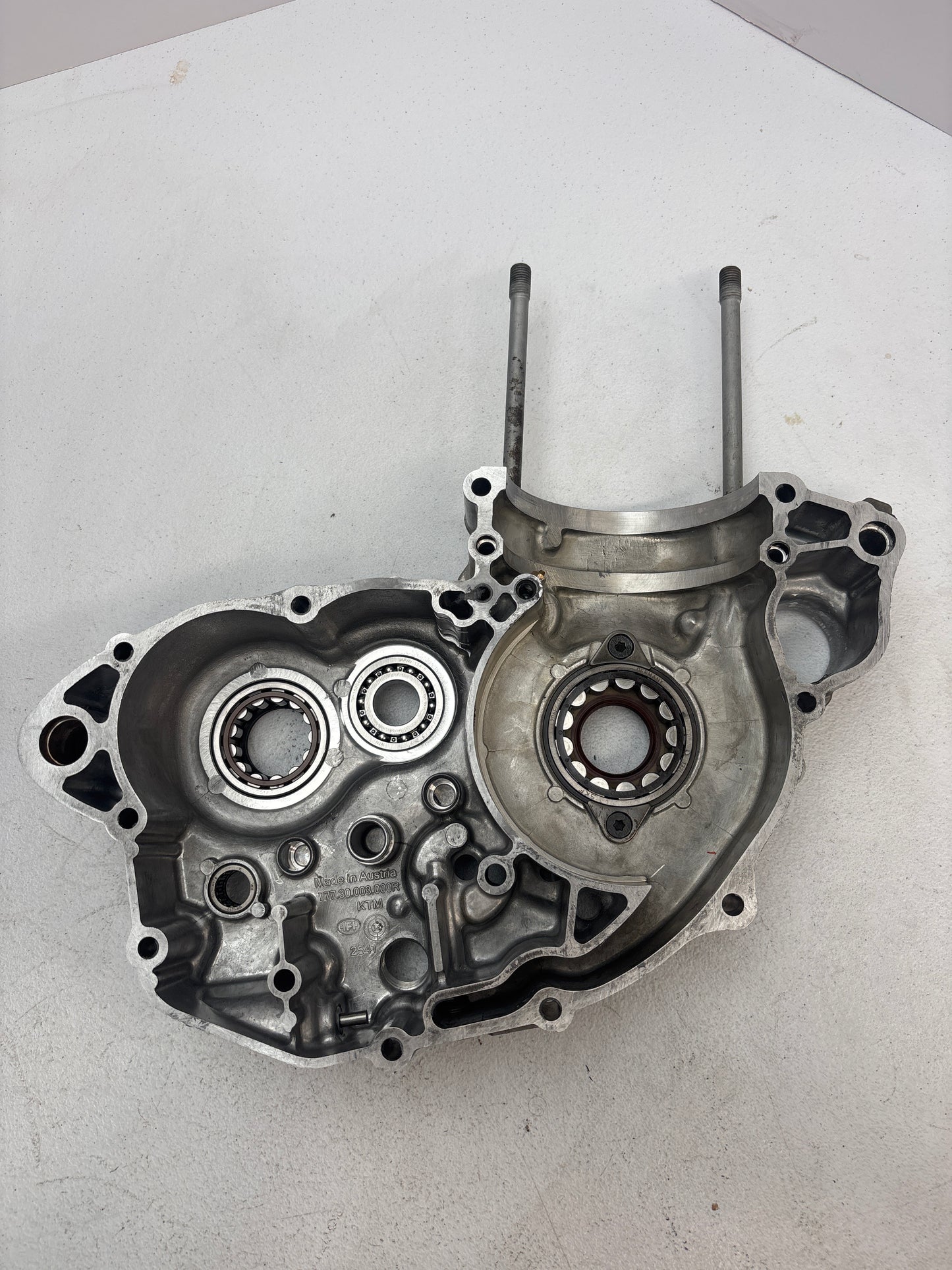 USED 2015 KTM 350 SXF Engine Cases PN# 77730100033 #35037